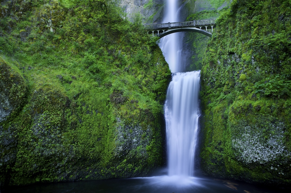 Check out these Stunning Waterfalls In Oregon 2 Waterfalls in Oregon