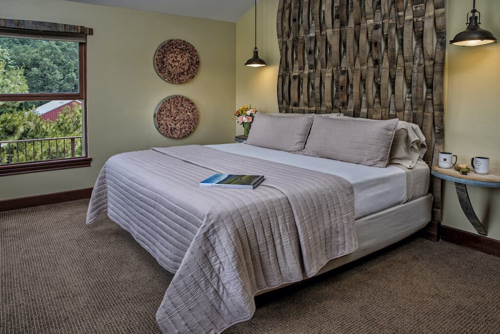 Where to Stay in Willamette Valley, photo of a beautiful suite at our McMinnville Bed and Breakfast